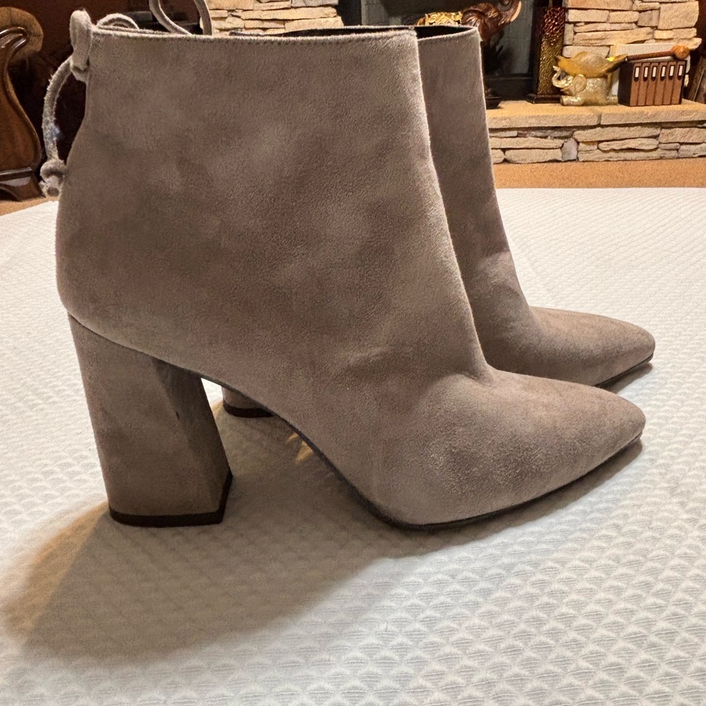 Stuart Weitzman Light Gray Suede Ankle Booties